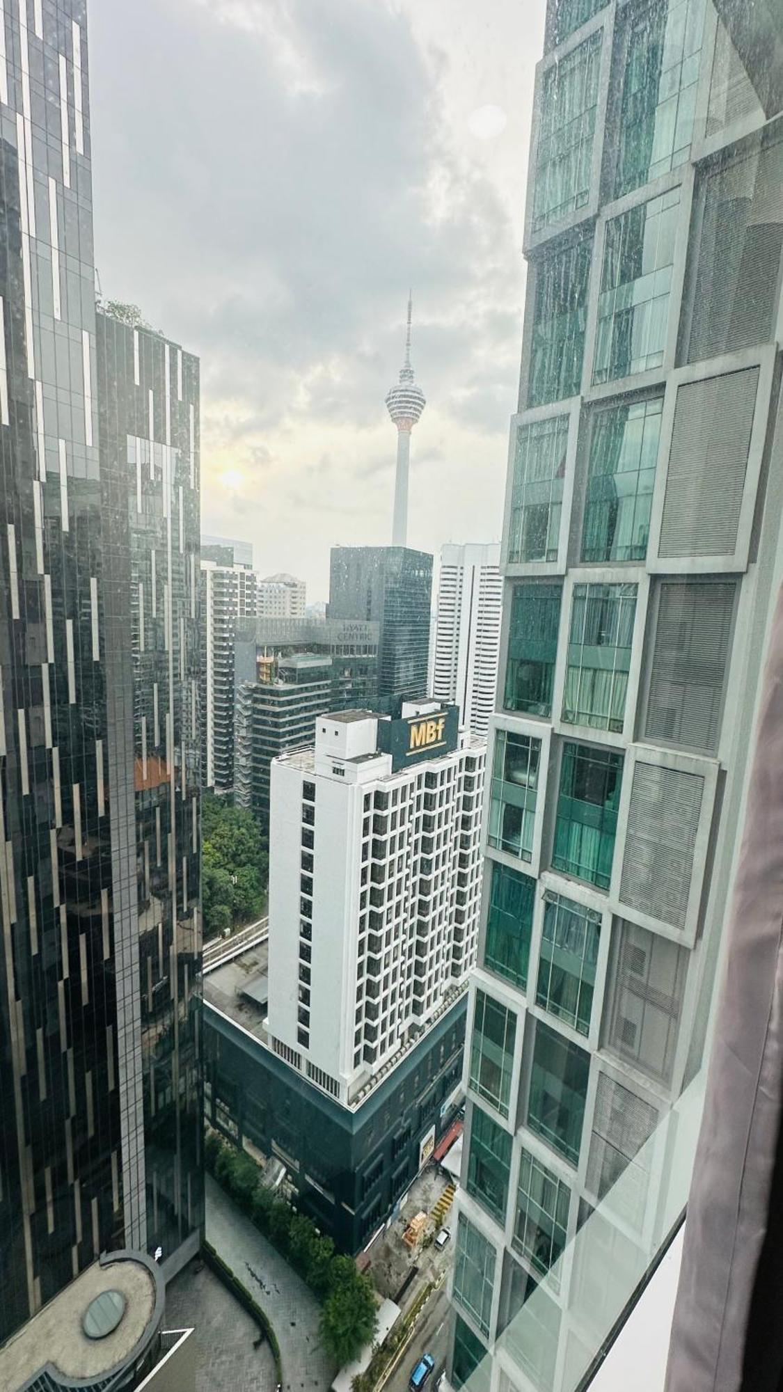 Pangsapuri Soho Klcc By Angel *